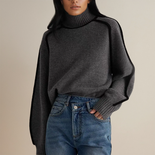 Romy | Luxe Turtleneck Sweater